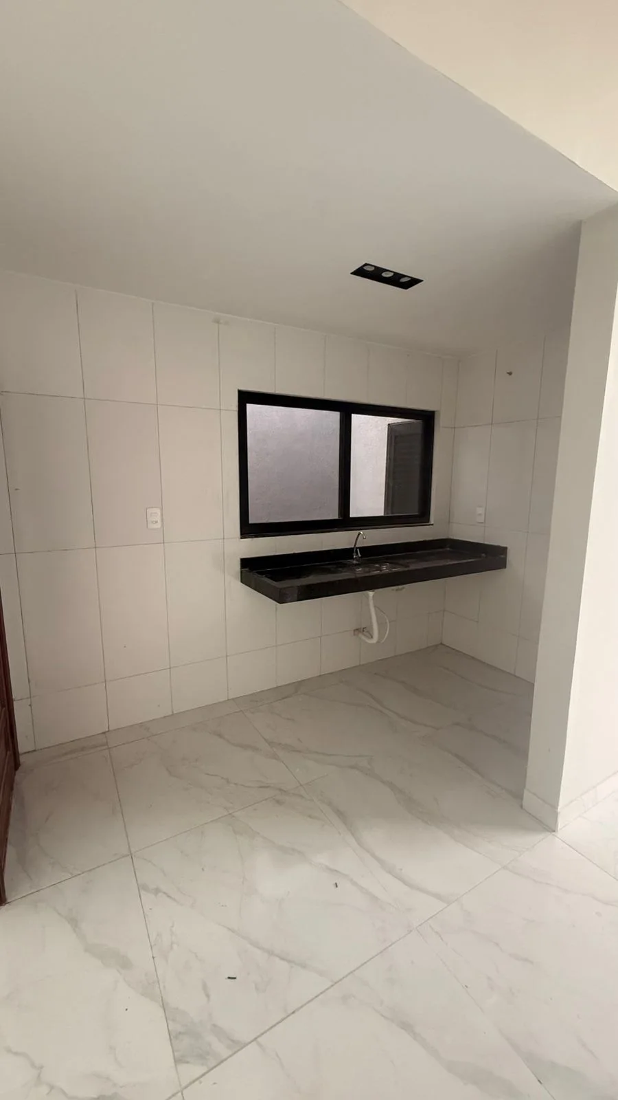 CASA NOVA Á VENDA NO CANELAS CITY POR APENAS R$ 350.000