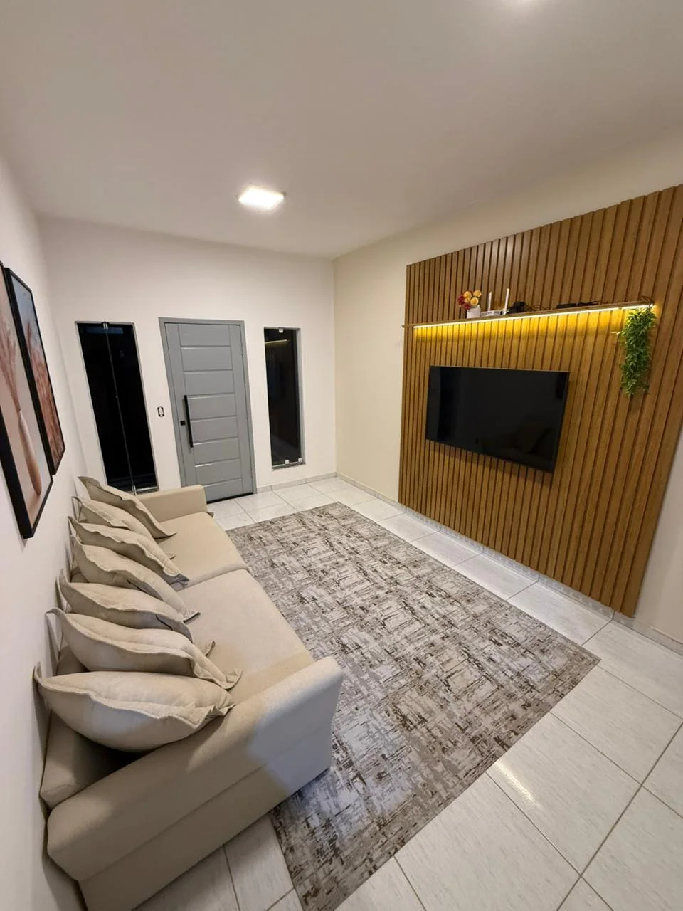CASA À VENDA POR R$ 300.000