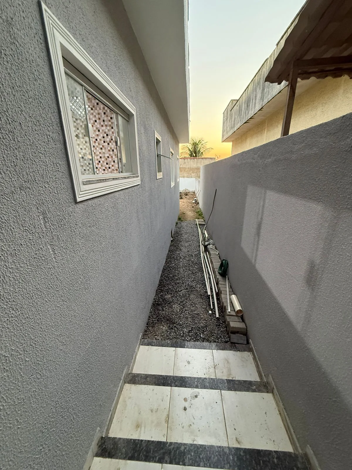 CASA À VENDA POR R$ 300.000