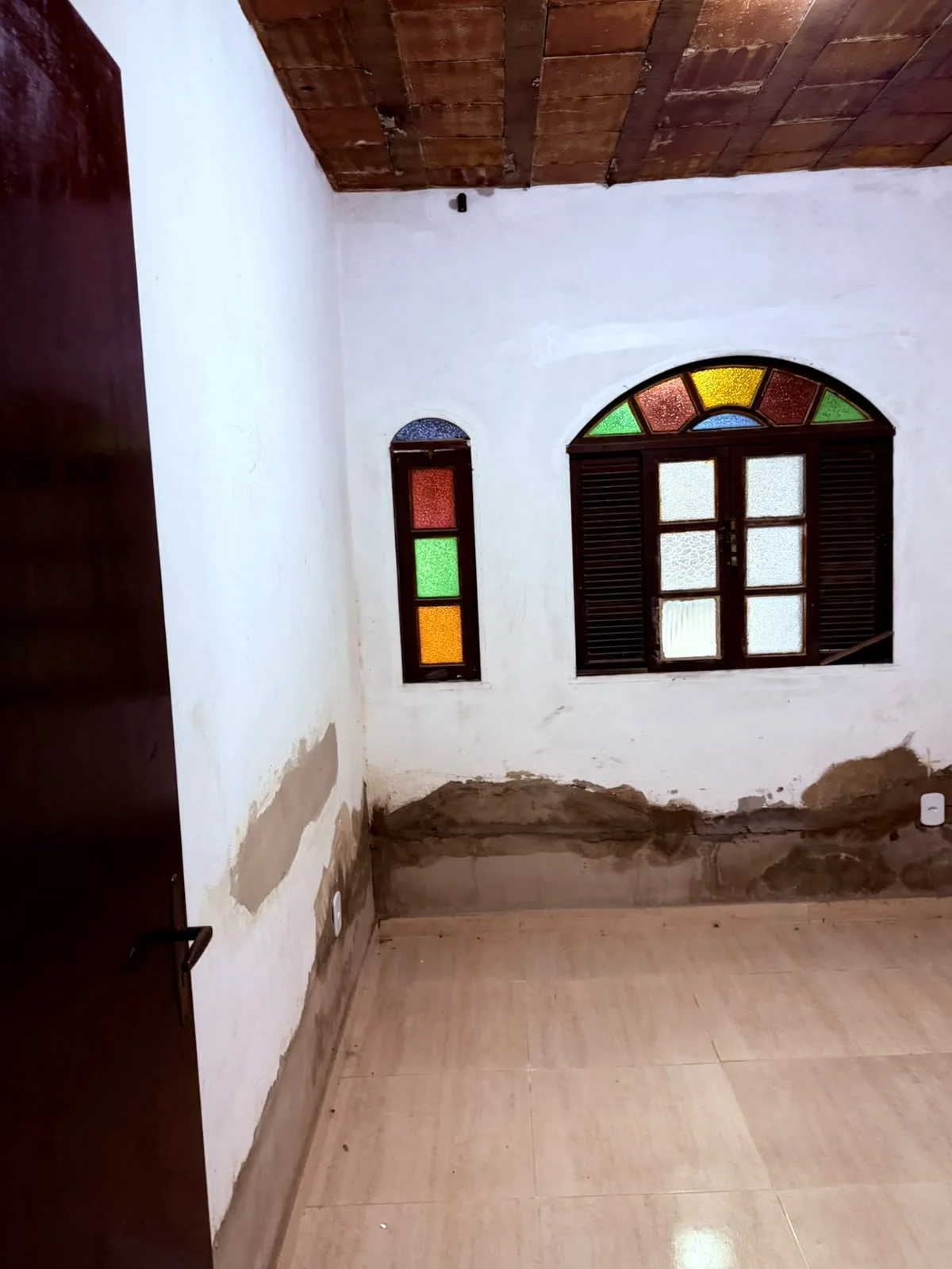 CASA Á VENDA POR APENAS 185.000 EM IGUABA GRANDE