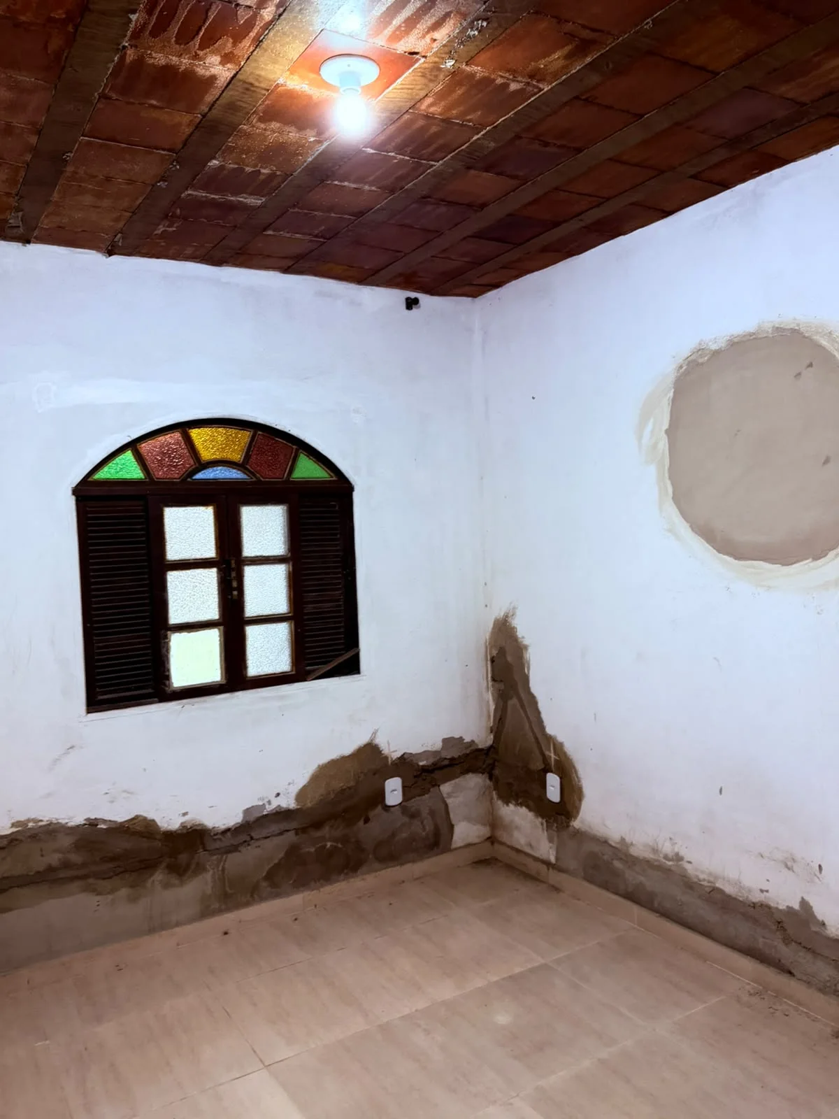 CASA Á VENDA POR APENAS 185.000 EM IGUABA GRANDE