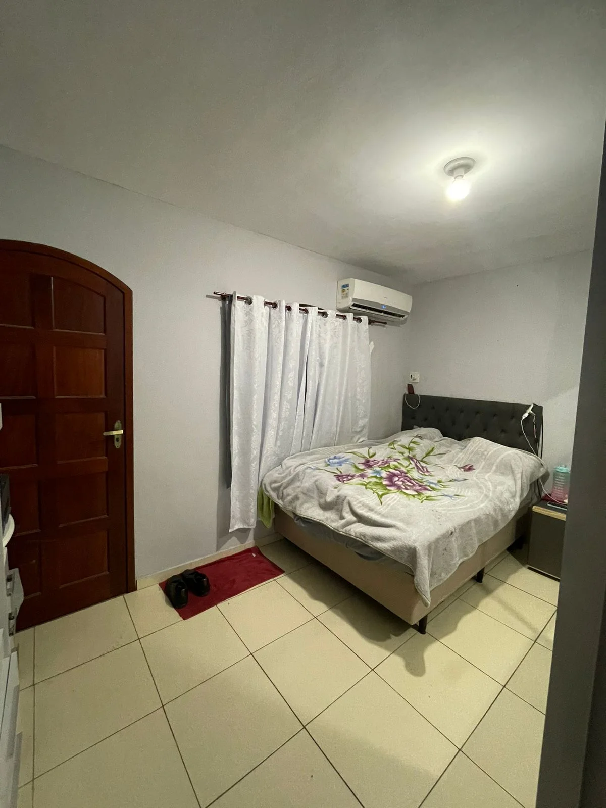 CASA À VENDA COM ÁREA GOURMET E GARAGEM - R$ 265.000