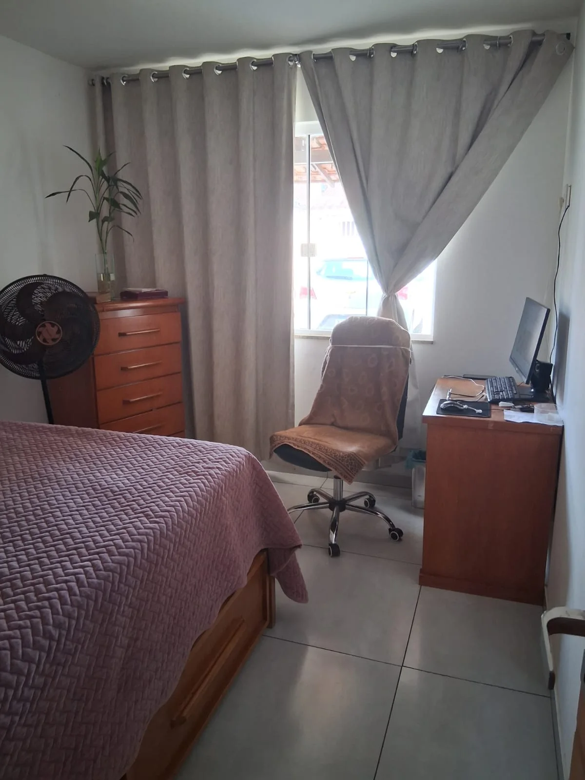 CASA À VENDA A POUCOS METROS DA PRAIA por apenas R$ 380.000