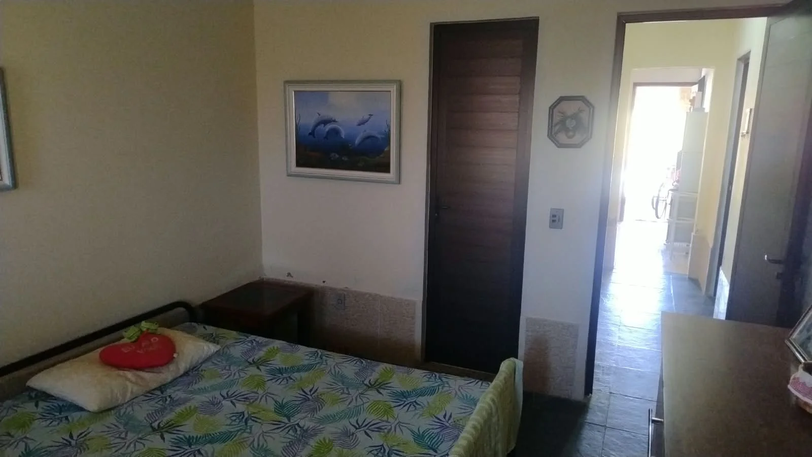 CASA LINEAR À VENDA EM SOPOTÓ, COM TERRENO AMPLO – R$ 400.000