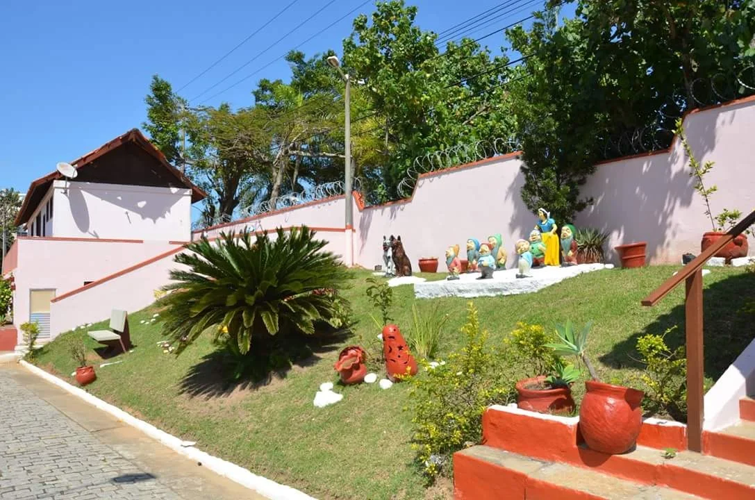 CASA À VENDA NO CONDOMÍNIO VILLAGIO DE IGUABA – R$ 350.000