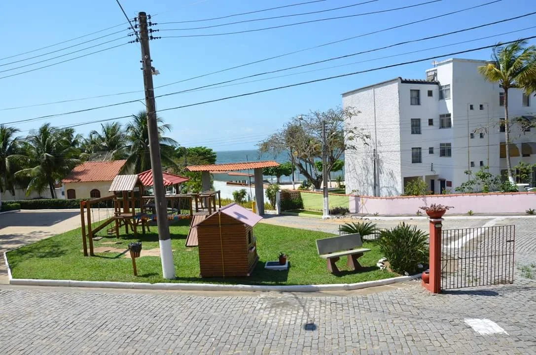 CASA À VENDA NO CONDOMÍNIO VILLAGIO DE IGUABA – R$ 350.000
