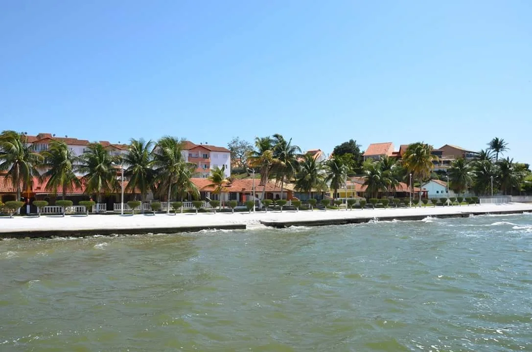 CASA À VENDA NO CONDOMÍNIO VILLAGIO DE IGUABA – R$ 350.000