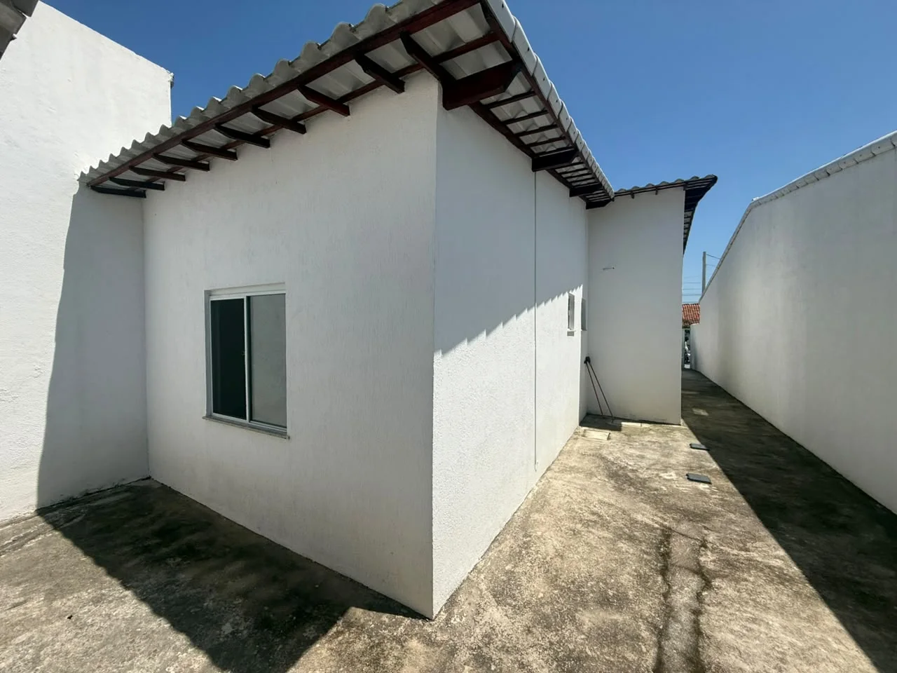 CASA NOVA À VENDA NO SOPOTÓ – IGUABA GRANDE