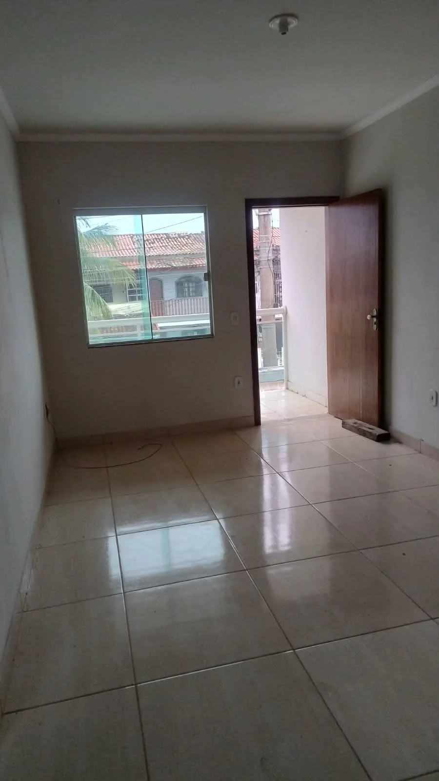 APARTAMENTO À VENDA A 300 METROS DA PRAIA DO POPEYE