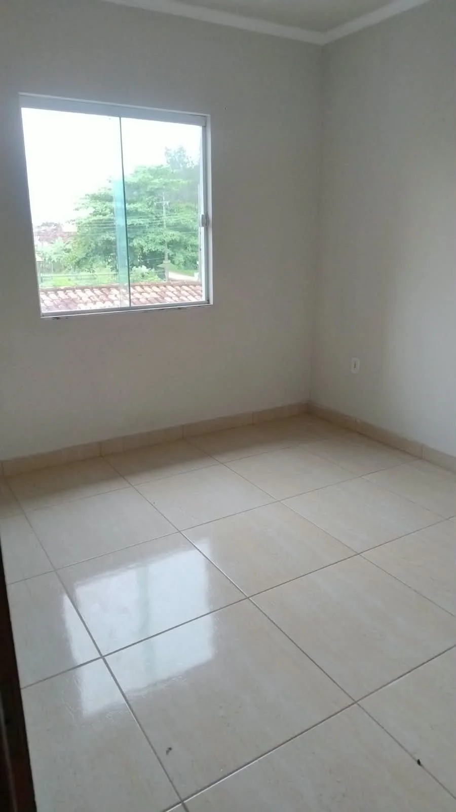 APARTAMENTO À VENDA A 300 METROS DA PRAIA DO POPEYE
