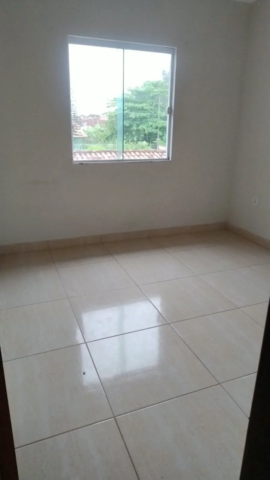 APARTAMENTO À VENDA A 300 METROS DA PRAIA DO POPEYE