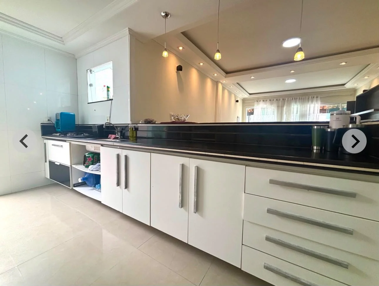 CASA À VENDA EM GURIRI – CABO FRIO | PORTEIRA FECHADA