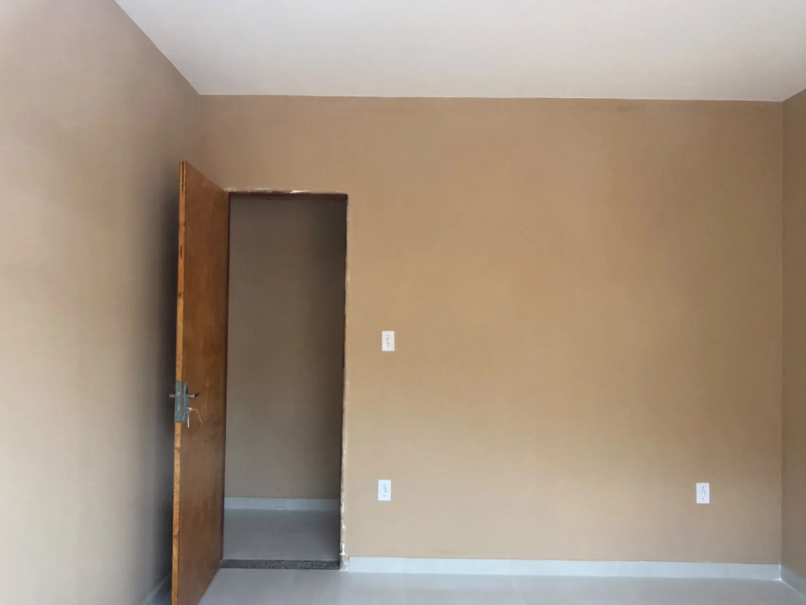 CASA À VENDA NO BAIRRO NOVA IGUABA – R$ 280.000,00