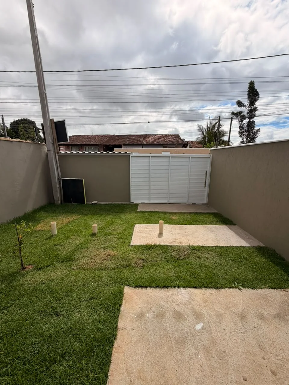 CASA À VENDA NO JARDIM SOLARES – R$ 395.000