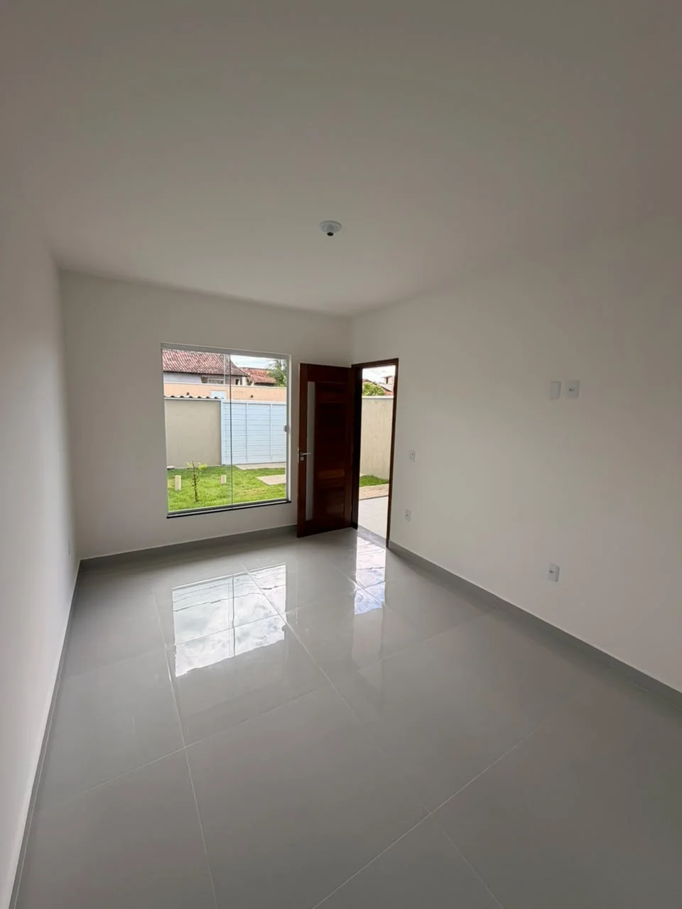 CASA À VENDA NO JARDIM SOLARES – R$ 395.000