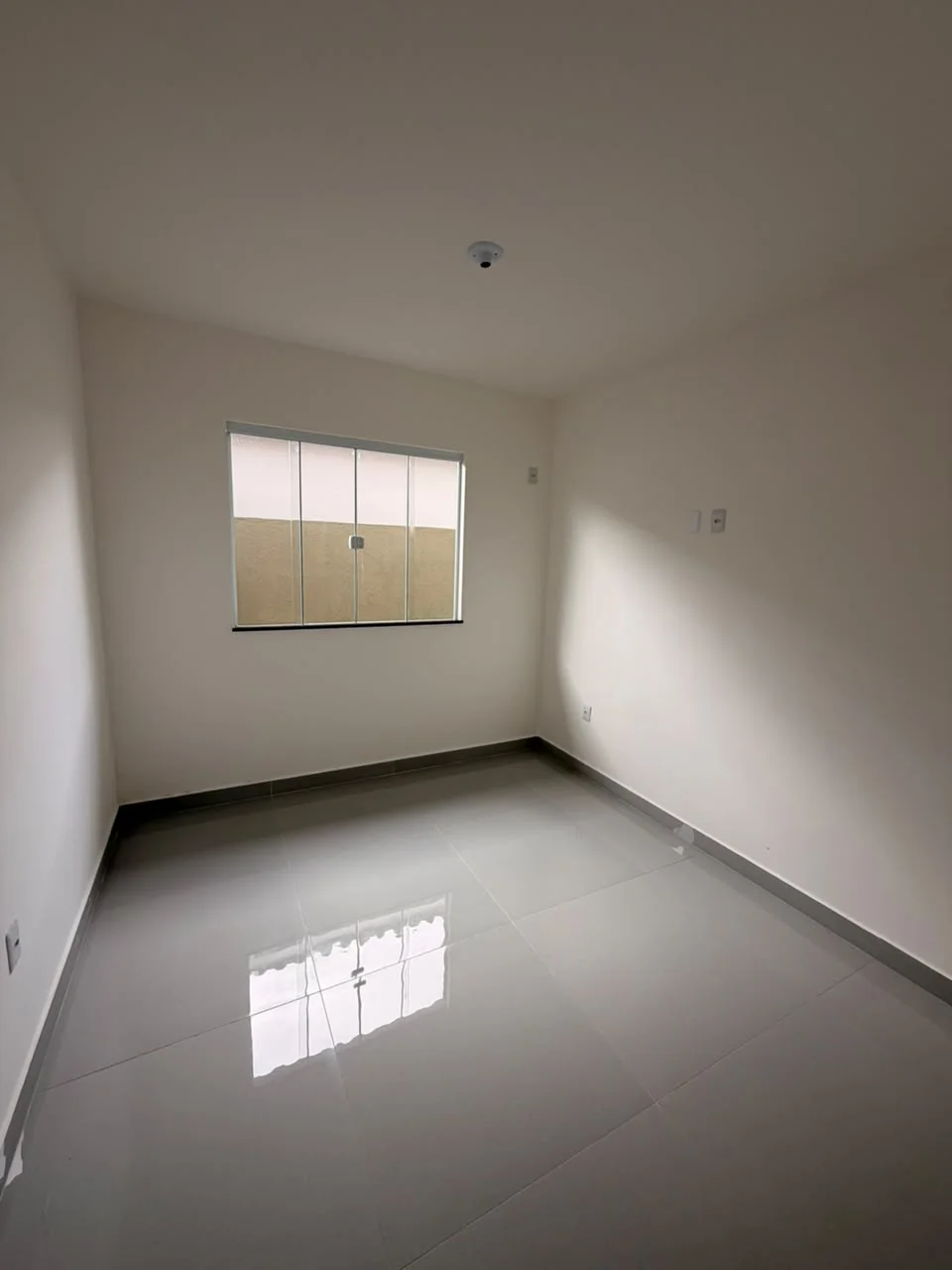 CASA À VENDA NO JARDIM SOLARES – R$ 395.000