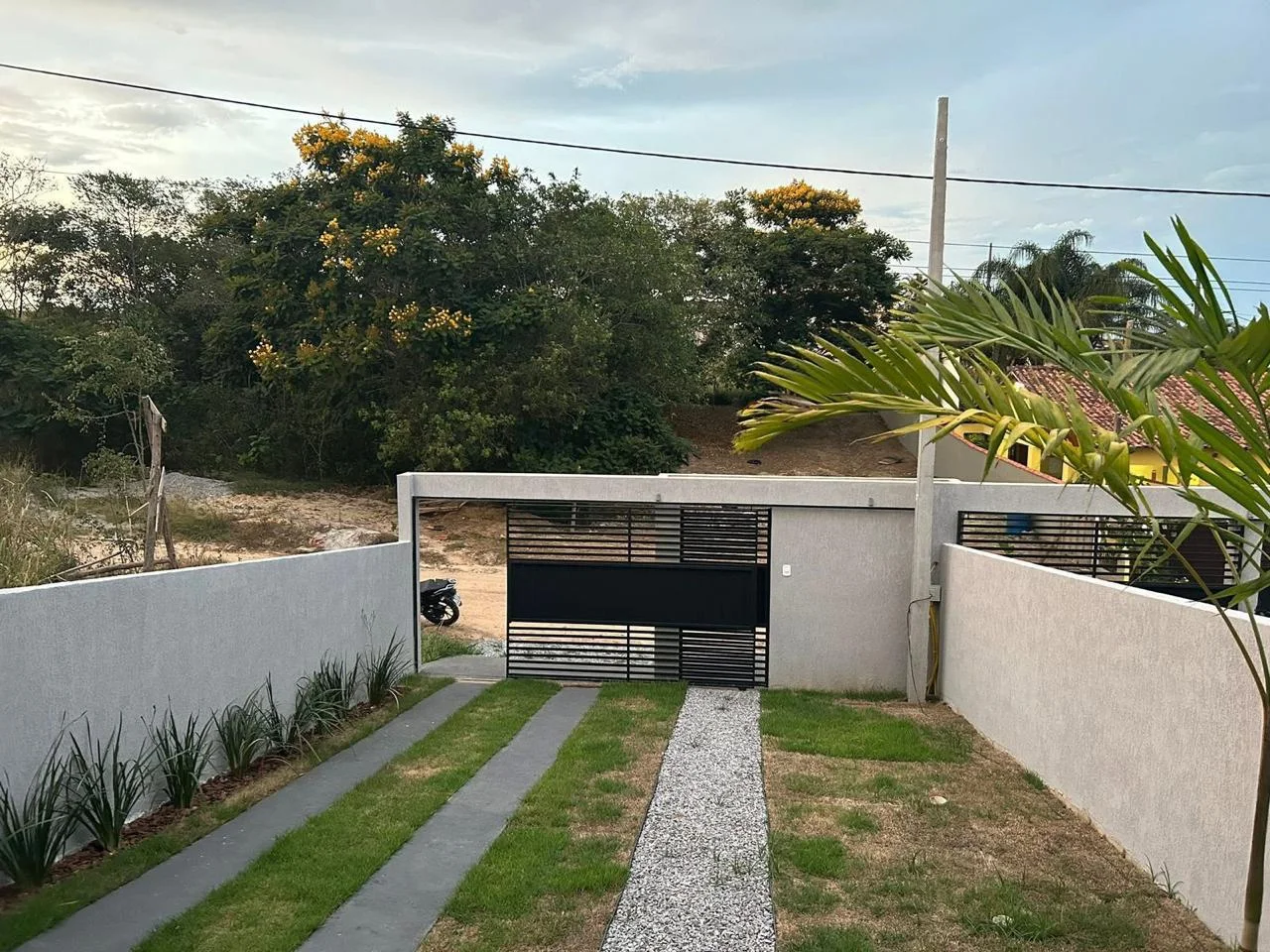 CASA À VENDA – NOVA IGUABA | R$ 300.000,00