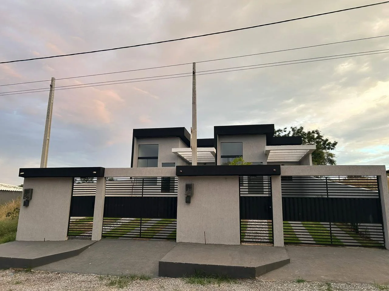 CASA À VENDA – NOVA IGUABA | R$ 300.000,00
