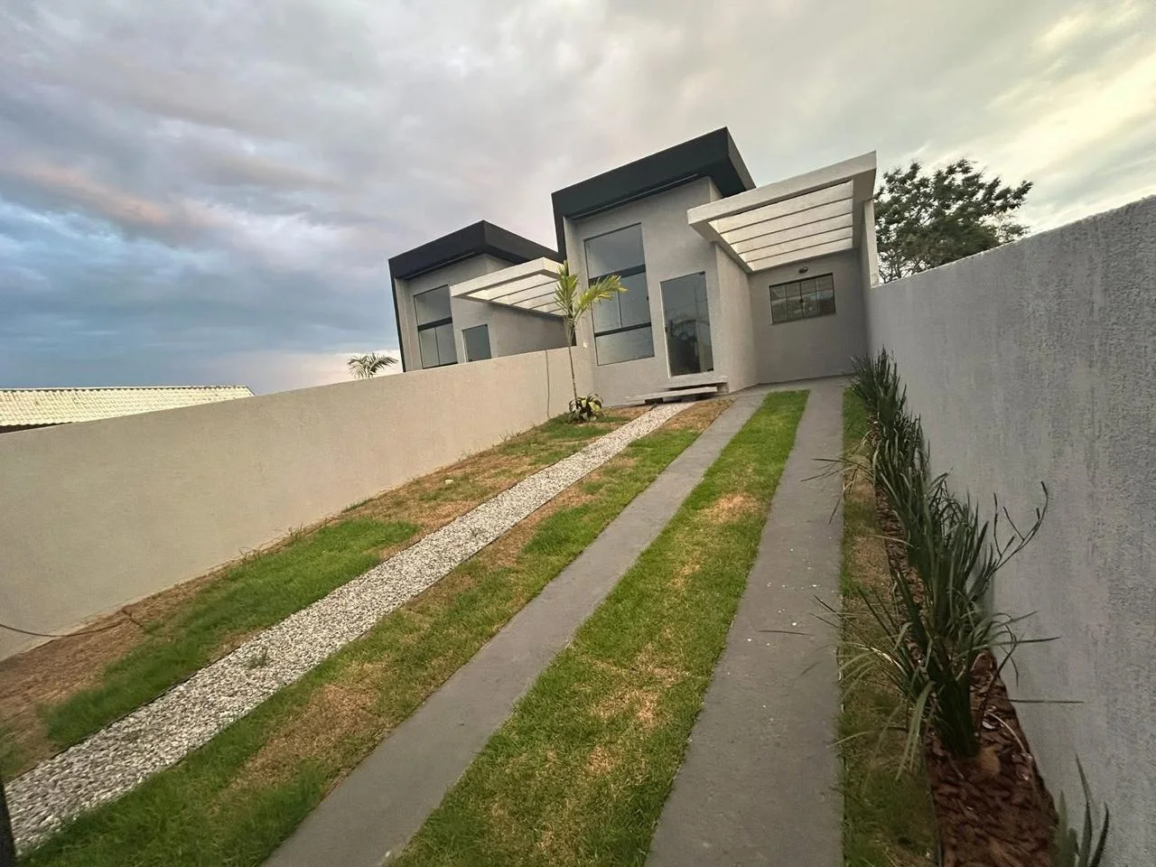 CASA À VENDA – NOVA IGUABA | R$ 300.000,00