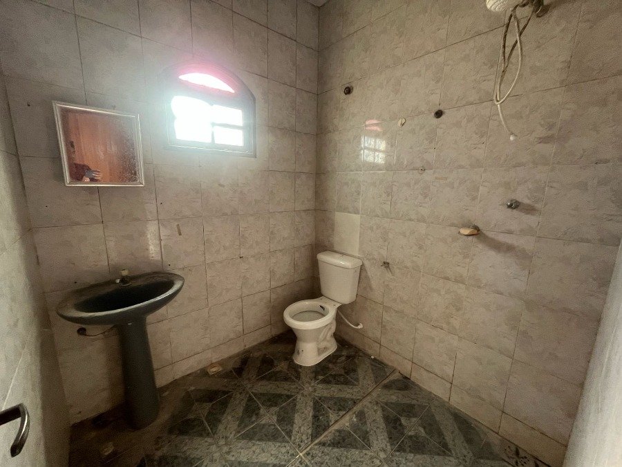 Imóvel para venda em Iguaba Grande, caracterizado por uma casa independente.