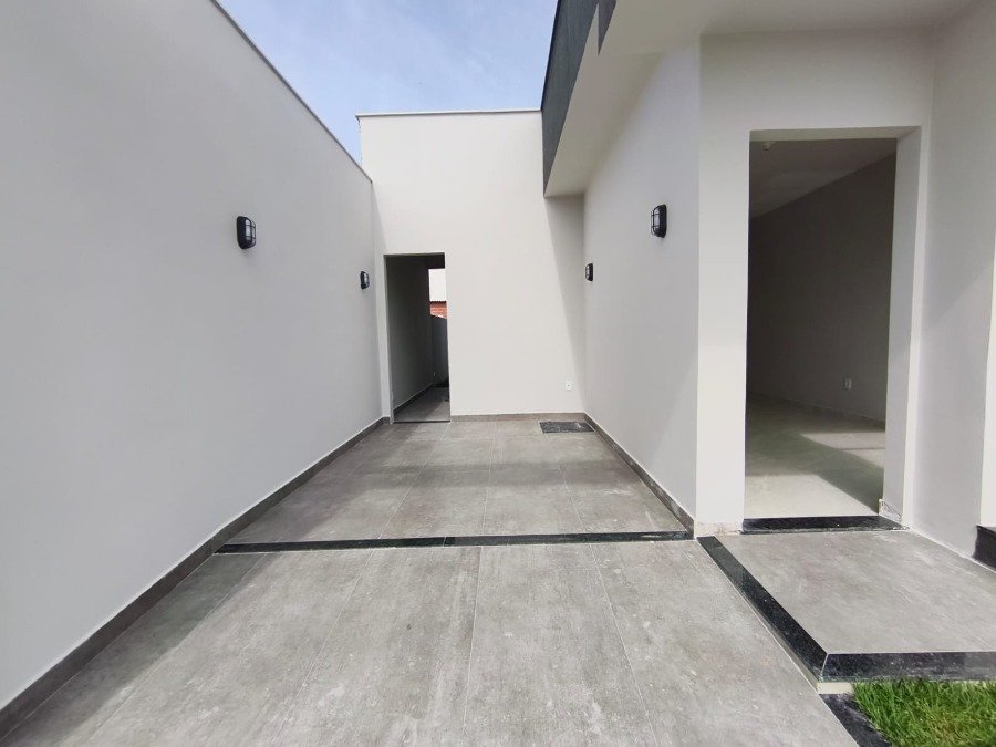 Casa à Venda de Primeira locação, moderna!