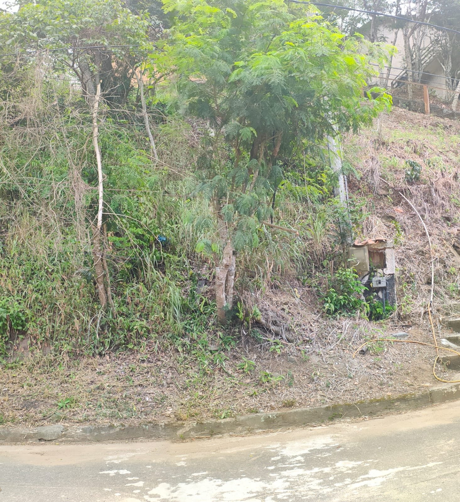 terreno no Peró