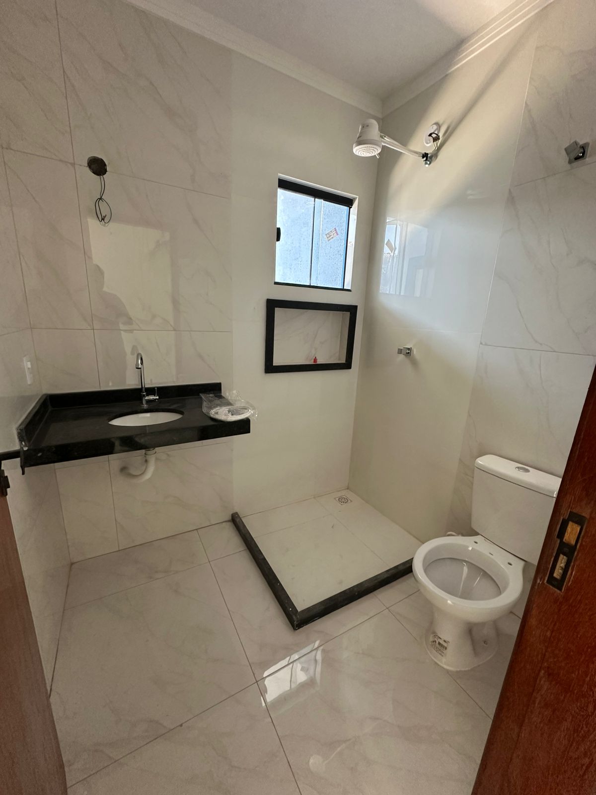 Casa com 2 quartos no centro da Cidade por R$ 360.000