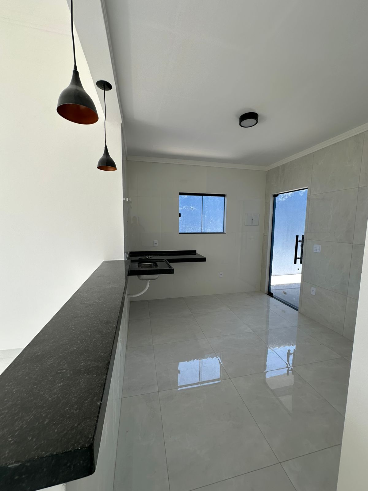 Casa com 2 quartos no centro da Cidade por R$ 360.000