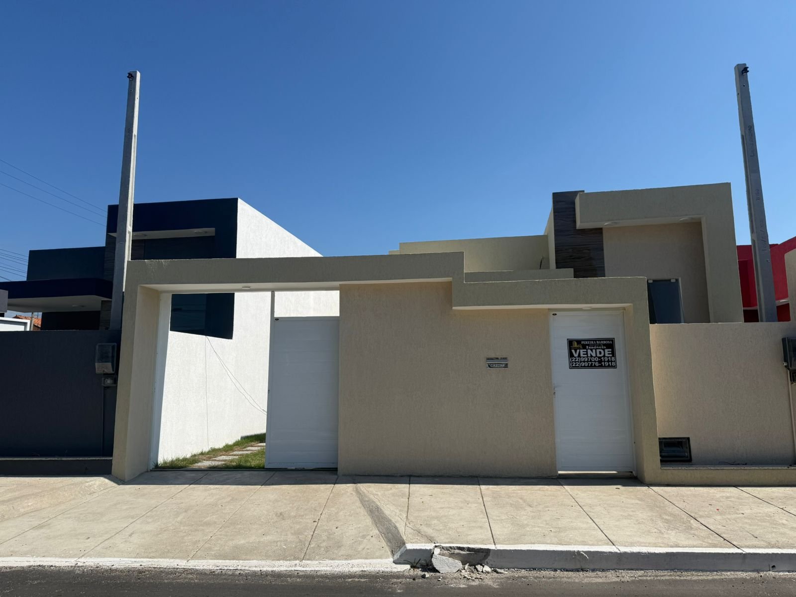 CASA NOVA NO CENTRO DA CIDADE POR APENAS R$ 380.000