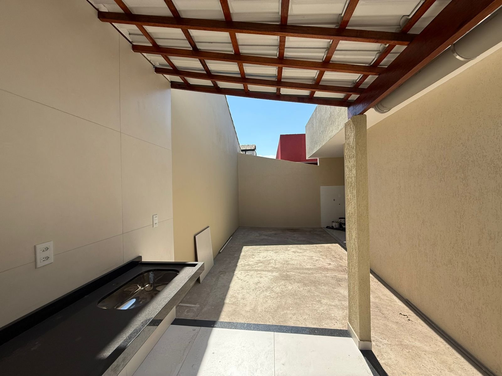 CASA NOVA NO CENTRO DA CIDADE POR APENAS R$ 380.000