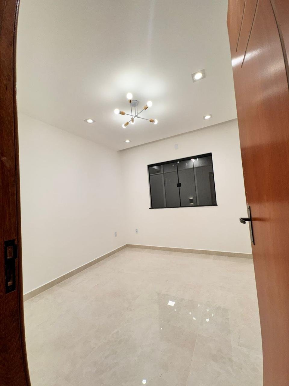 CASA DE LUXO EM IGUABA GRANDE