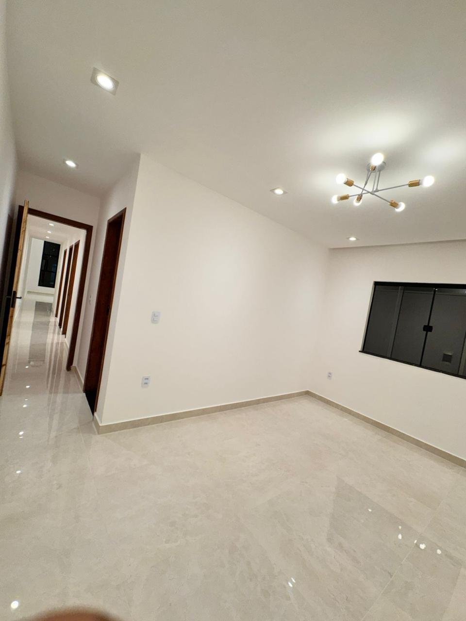 CASA DE LUXO EM IGUABA GRANDE