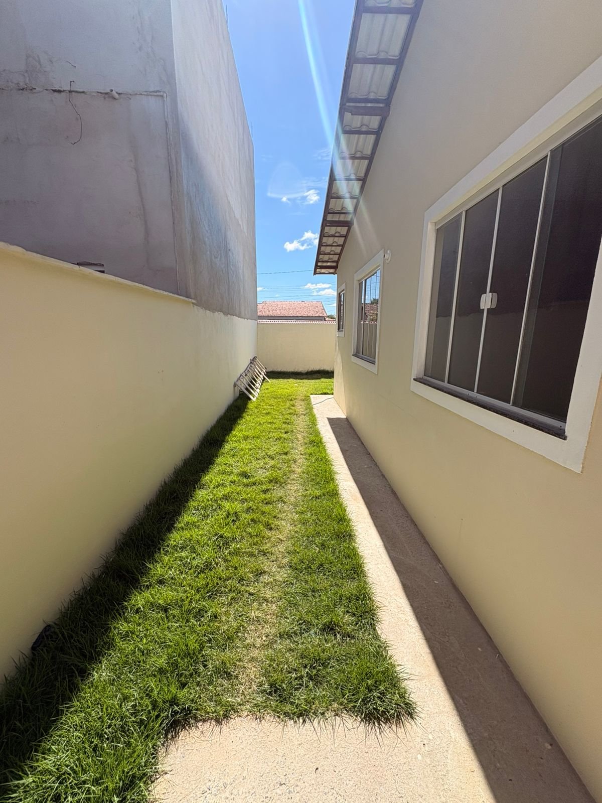 OPORTUNIDADE! CASA PRIMEIRA LOCAÇÃO Á 150m DA PRAIA DOS UBÁS