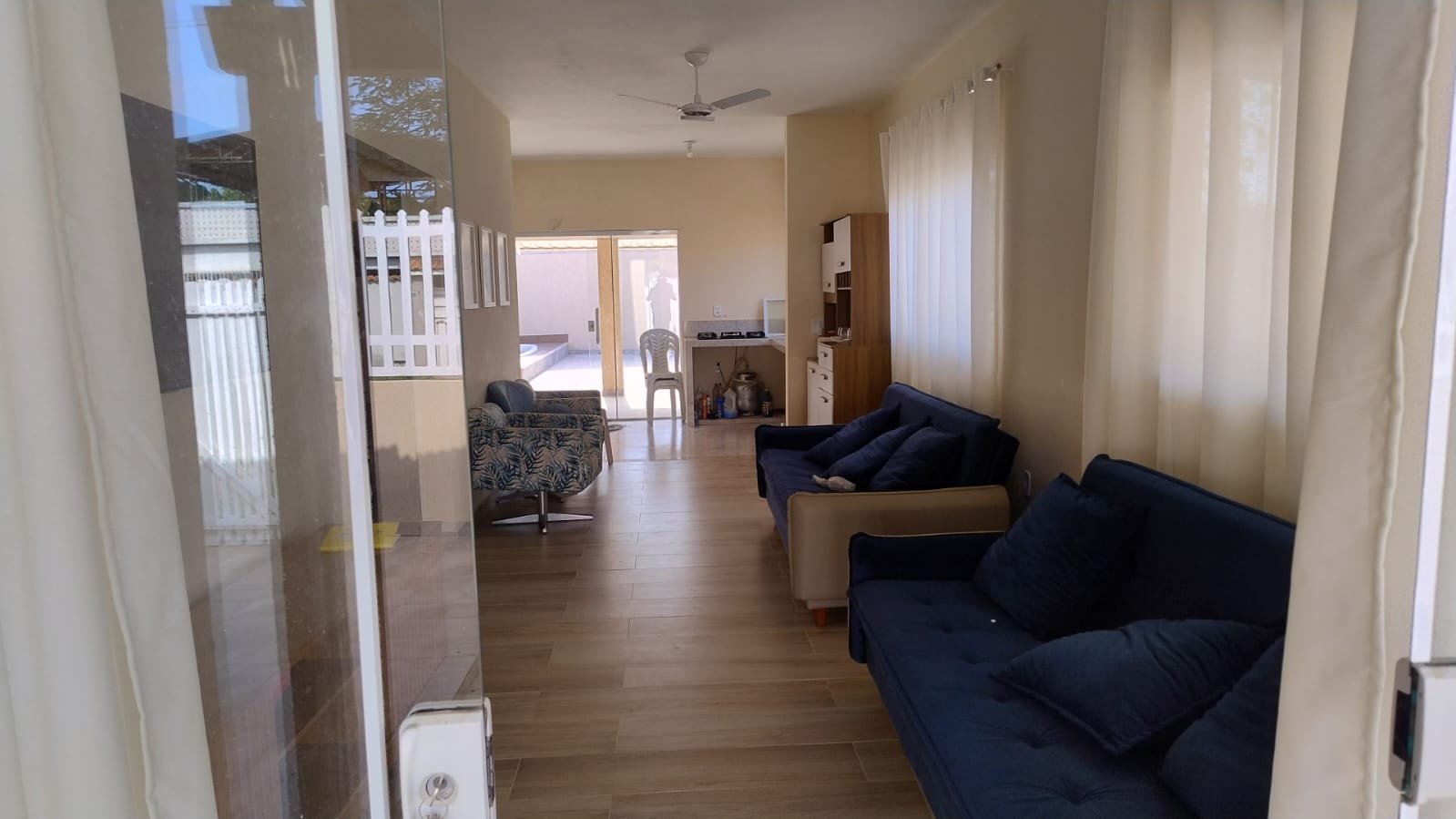 EXCELENTE CASA COM PISCINA NO CANELLAS CITY