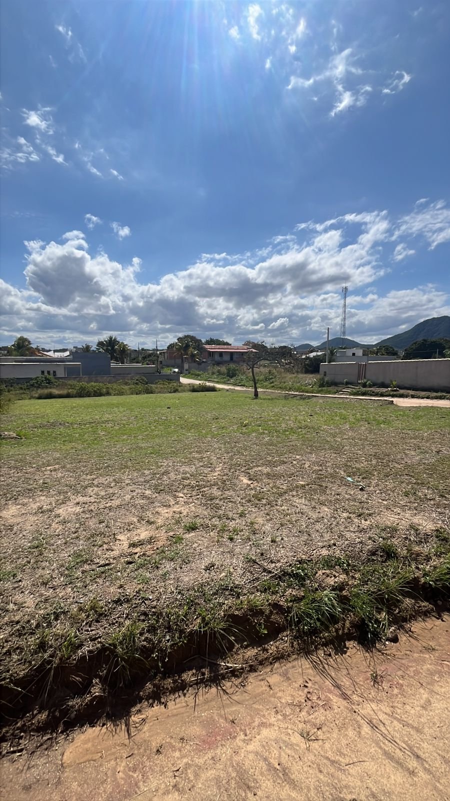 Oportunidade Única em Iguaba Grande! Terreno 404 m² (20x20)