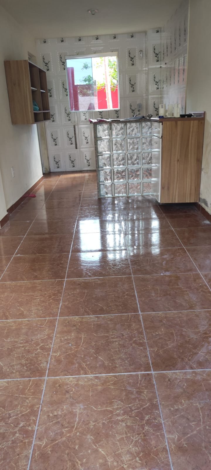 EXCELENTE IMÓVEL COM DUAS CASAS, PISCINA E ÁREA GOURMET