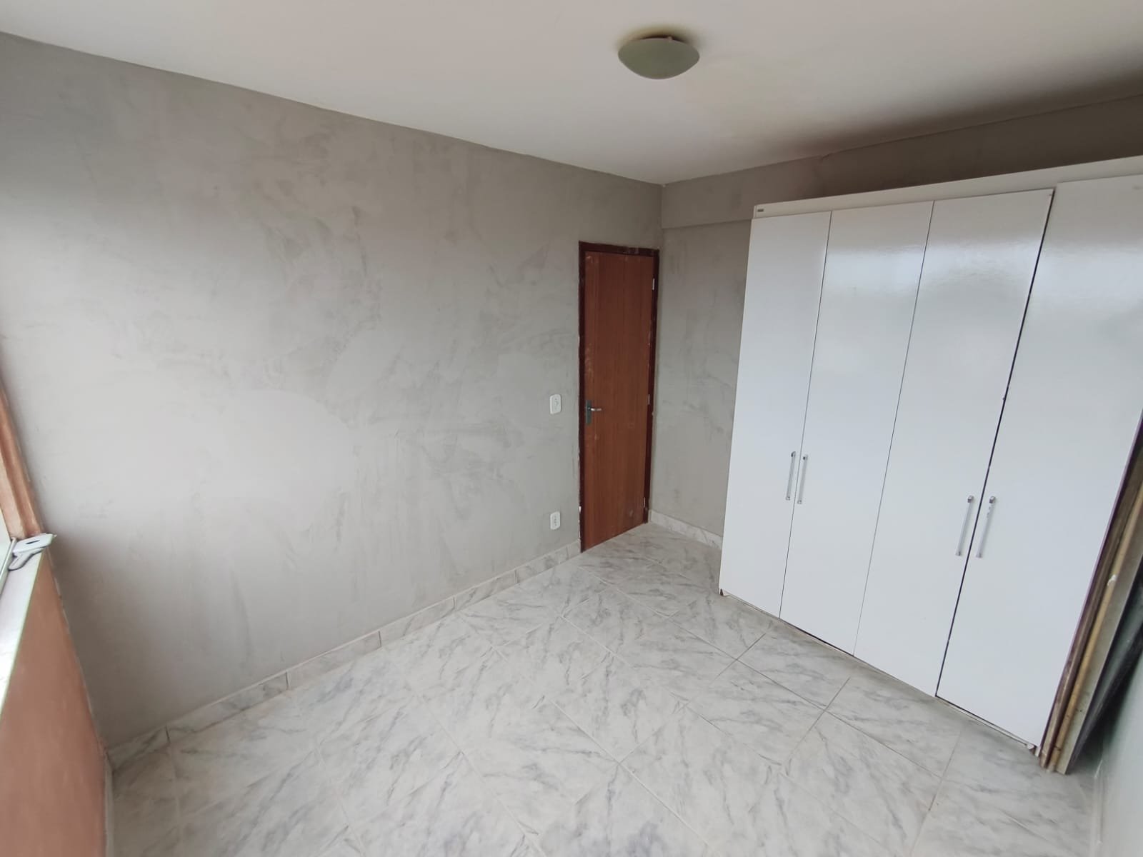 APARTAMENTO NO CENTRO DA CIDADE POR APENAS R$ 170.000