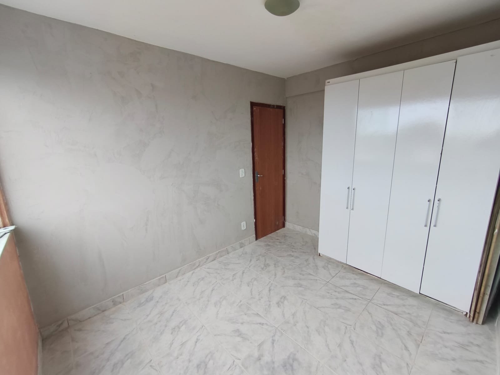 APARTAMENTO NO CENTRO DA CIDADE POR APENAS R$ 170.000