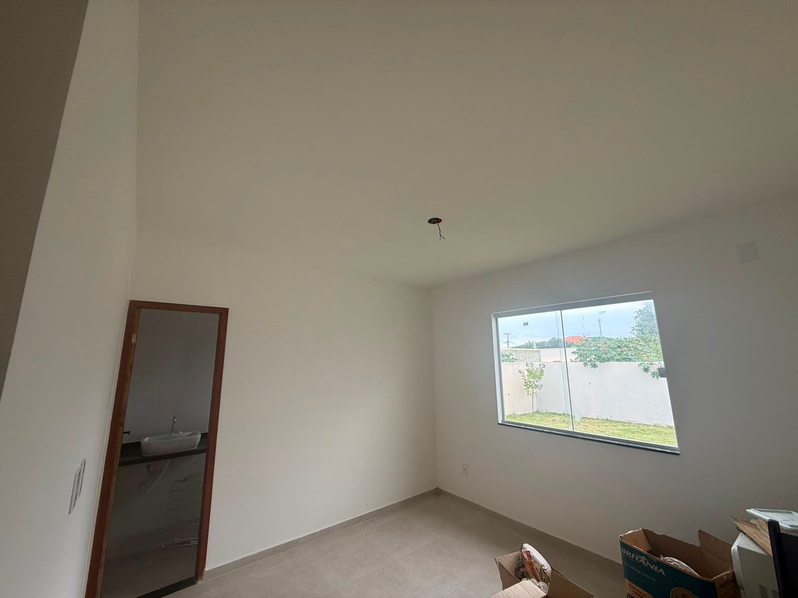 CASA NOVA À VENDA por apenas R$ 295.000