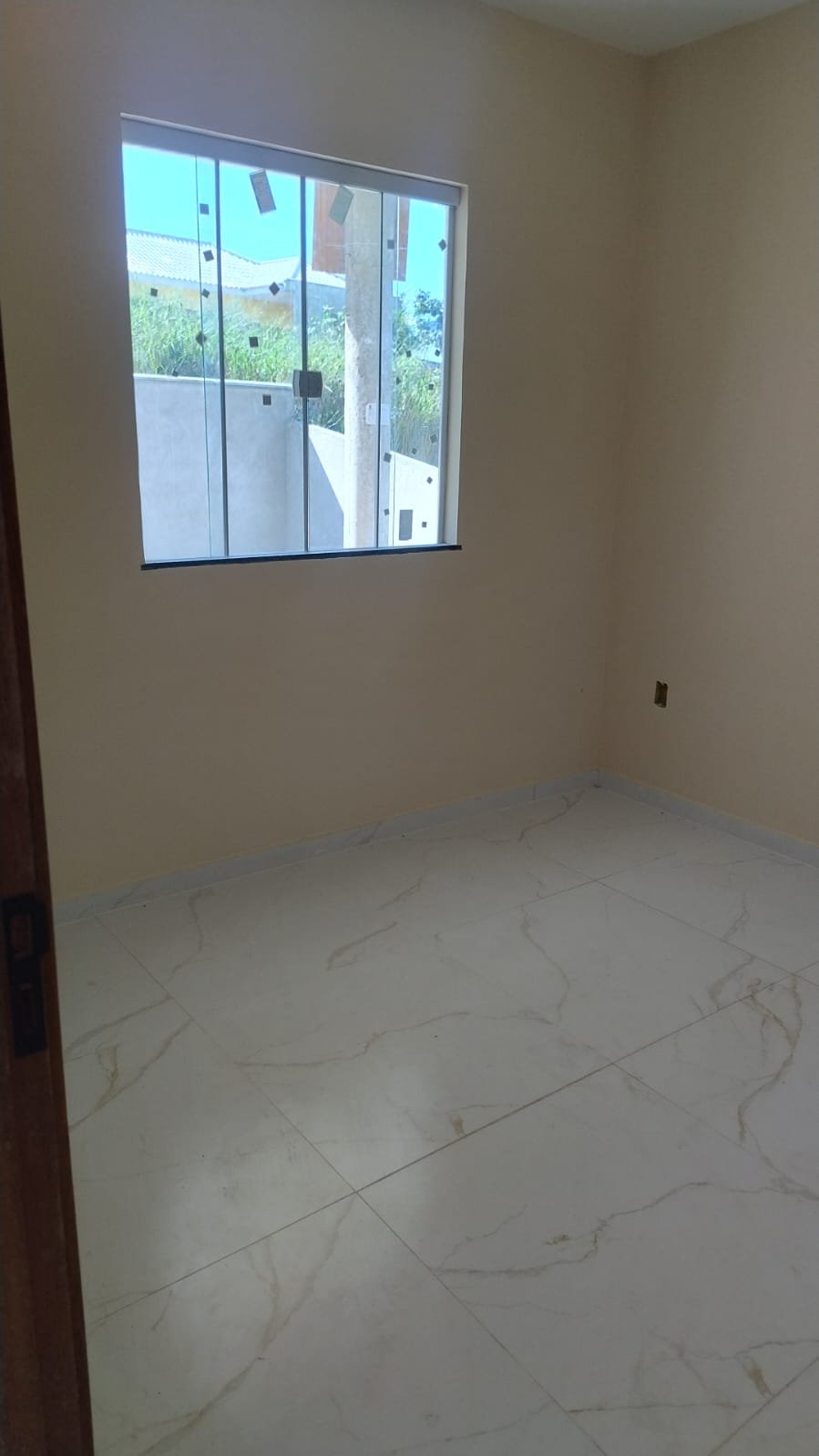 CASA À VENDA por apenas R$ 280.000,00