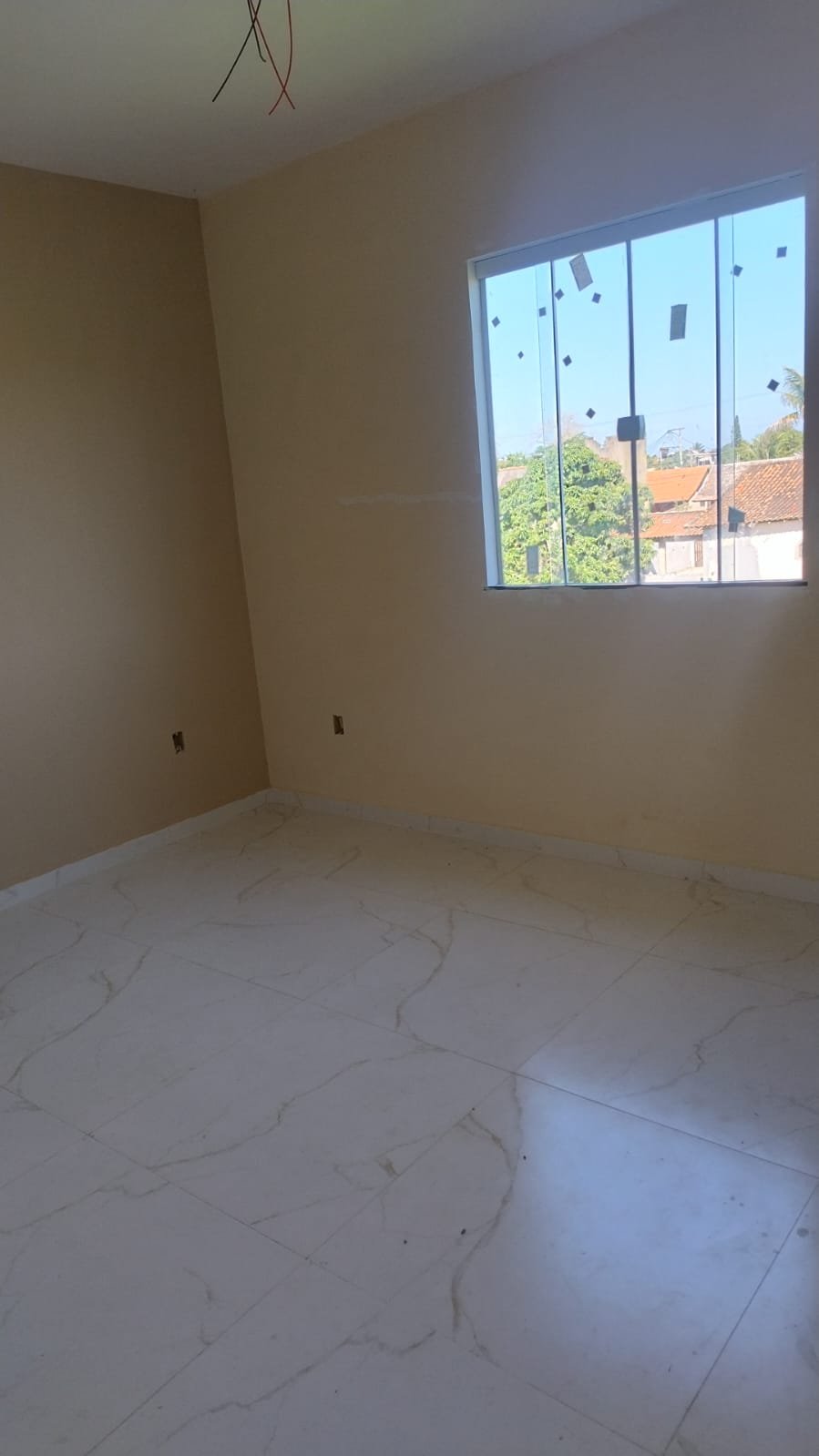 CASA À VENDA por apenas R$ 280.000,00