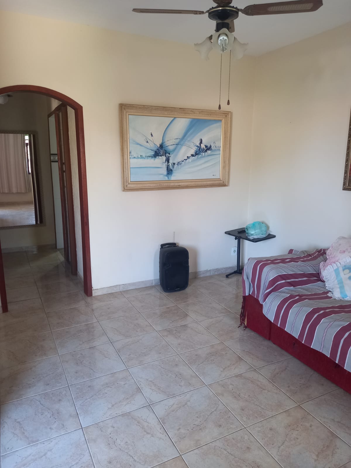 CASA À VENDA COM PISCINA NO PARQUE TAMARIZ