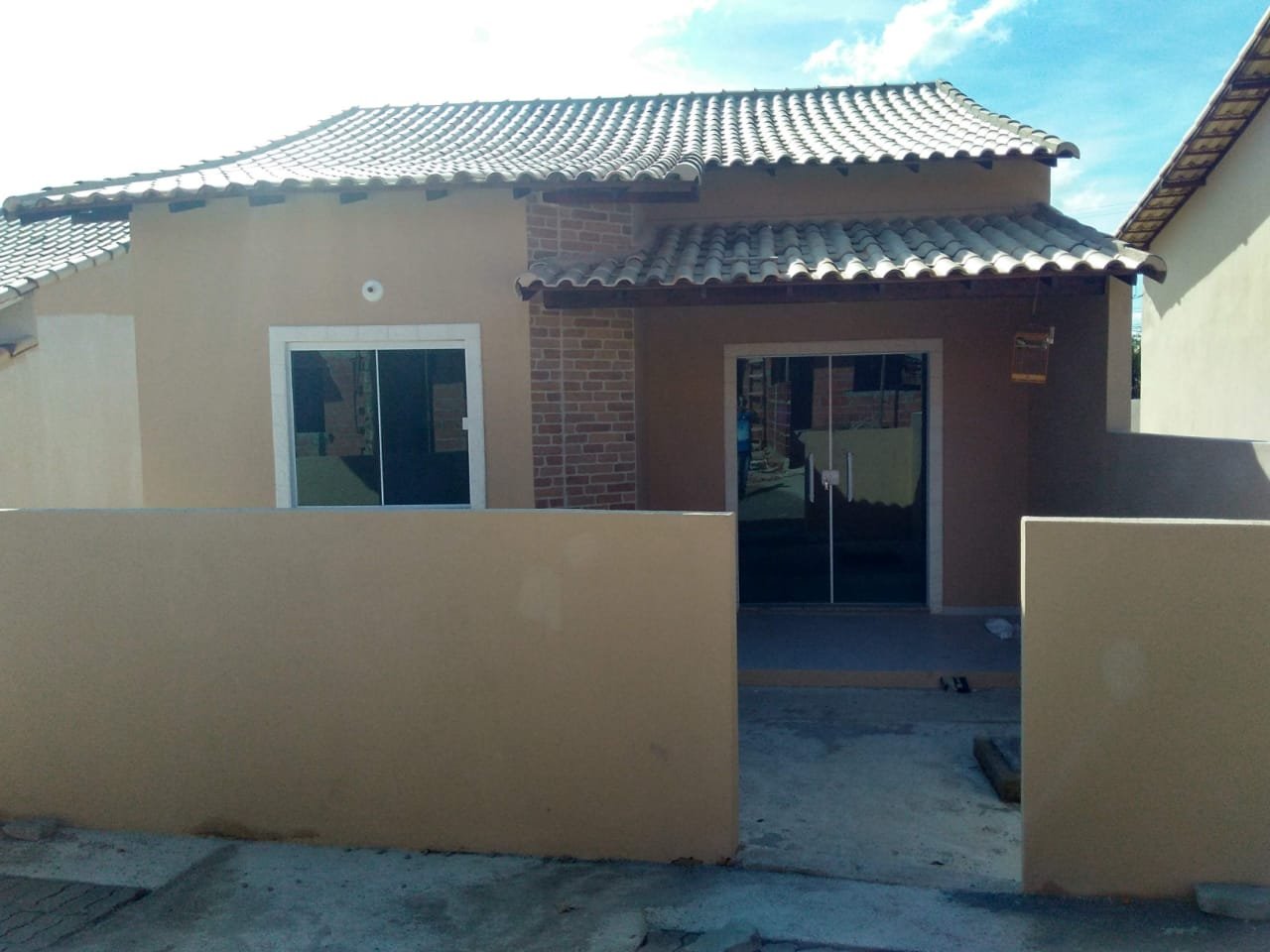 OPORTUNIDADE! CASA COM 2 QUARTOS - APENAS R$ 225.000